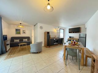 TI KAZ LECTHI PASSION - Appartement 1 Chambre spacieux idéal pour 4 personnes au centre-ville de ST DENIS - Saint-Denis - 5
