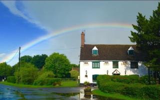 The Red Lion - Shepherd Huts - Witney - 3