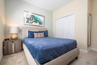 Five Bedrooms TownHome with Pool 4849 - Kissimmee - 2