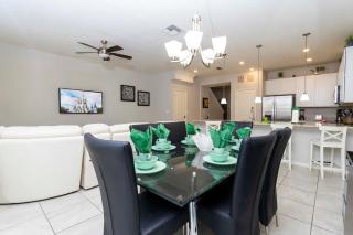 Four Bedrooms at Compass Bay Resort - Kissimmee - 2