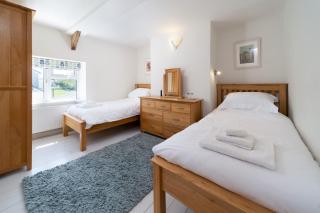 Ford Hill Cottage - 4