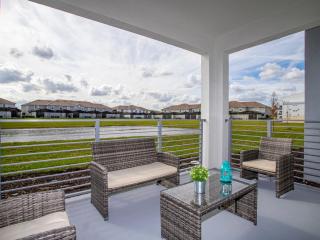 Marvelous 2 Bd Apt Close to Disney at Storey Lake 106 - 0