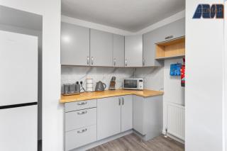 Modern 3 Bed Home in Bathgate with Garden - Armadale - 1