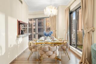 FIRST CLASS 2BR with Burj Khalifa & Downtown view - Dubai - 3