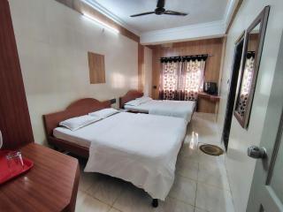 Hotel Dhruv Palace - Trimbak - 7