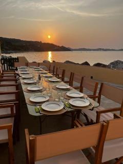 Casa Grande, historic Villa by the sea, in the sea - Portoferraio - 9