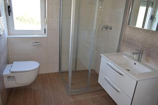 Seaside Serenity Awaits at Apartmani Marija - Kožino - 3