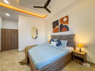 Raghuveer Sadan, Near Ram Mandir -10 Min Walk - 2