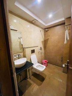 Hotel Aghore Shaktipeeth - Narendranagar - 8