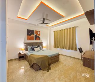 Raghuveer Sadan, Near Ram Mandir -10 Min Walk - 4