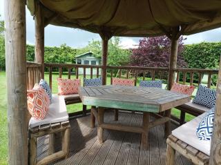 Olde Farm Holiday Cottages - 2