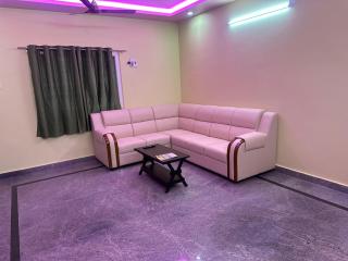 Sunrise Home Stay - Tirupati - 2