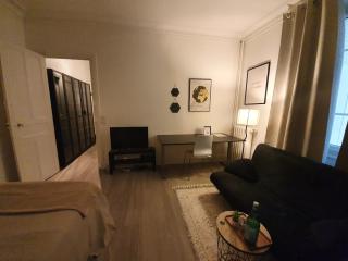 Modern and cozy studio 2 minutes from Porte d'Orléans - Paris - 8