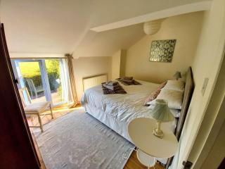 Golden Square Holiday Cottage - Stockland - 2