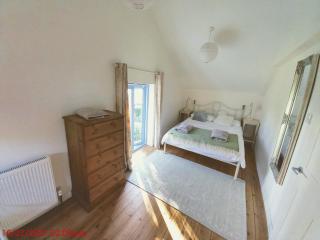 Golden Square Holiday Cottage - Stockland - 3
