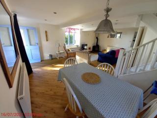 Golden Square Holiday Cottage - Stockland - 7