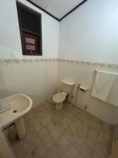 Himo Guest Inn - Dehiwala - 1