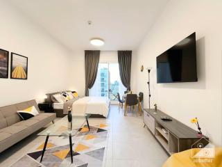 Garden View Studio Comfort at Sherena Residence - 0