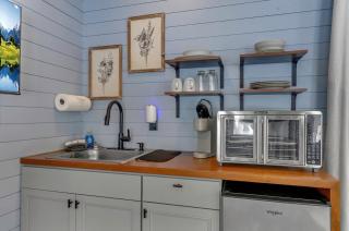 Modern Tiny Home Wraparound Deck - Great Valley - 5