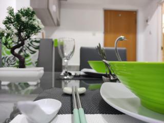 Puncak Permai Apartemen Service 2BR - 1