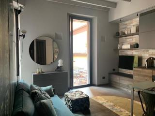 OLIVE GARDEN Stylish Studio with cozy terrace - Milan - 4