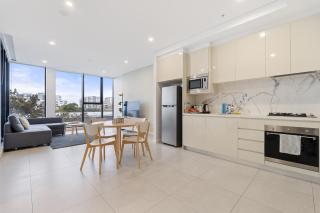 04M New 1BR apartment near Airport and City with Free visitor parking - Sydney - 0