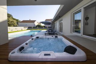 Villa Mary Lou with heated pool - Zadar - 4