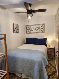 Acadia Lobsterman's Coastal Bungalow - Lamoine Beach - 3