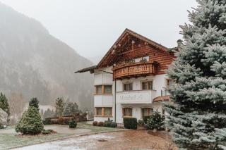 B&B Hotel Mirabel - Urtijëi - 0
