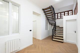 Chic and Modern 4 Bedroom Home in Central Tbilisi - Tbilisi - 8