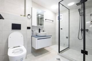 Chic and Modern 4 Bedroom Home in Central Tbilisi - Tbilisi - 7