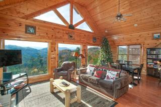 Mystic Sunrise Views Hot Tub Lounge Game Room - 5