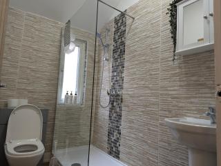 Cosy & Central Studio Apartments - Cardiff - 5
