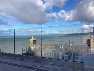 Nant Llys - Spectacularly placed with sea views - New Quay - 9