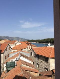 Townhouse Sea View Suite - Stari Grad (Cittavecchia) - 2