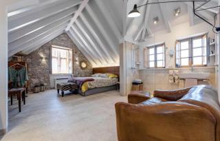 Townhouse Sea View Suite - Stari Grad (Cittavecchia) - 1