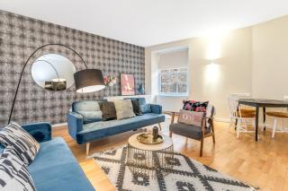 Beautiful Designer 2 Bed 2 Bath Old Town - Parking - Edinburgh - 0