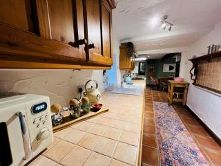Dene Cottage - Perfect for 8 & Pets in Youlgrave - Pass the Keys - 3