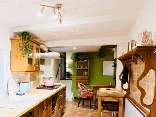 Pass the Keys Dene Cottage - Perfect Location for 8 & Pets - 2