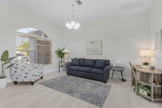 Heated Pool, Game Room with Pool Table, Ping-Pong - Paradise on 8th - Roelens - Cape Coral - 5