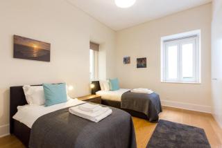 Vibrant Heart of the City 2BR - Lissabon - 6