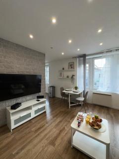 # Le 2 # Très Beau T3 1er étage tout confort, neuf, Mulhouse centre - Mulhouse - 9