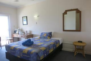 VQ3 Lodge - Flying Fish Cove - 2