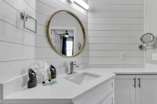 The Perch-2 Miles from Disney, Movie Theatre & Water Park - 5