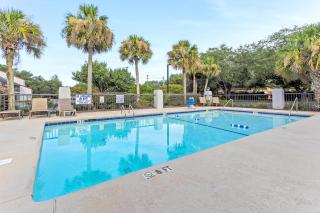Red Roof Inn PLUS+ Mt Pleasant - Patriots Point - Charleston - 3
