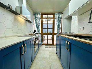Charming Sliema Home! Steps from Sea & Promenade - Sliema - 5
