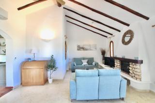 Beautiful Three-Bedrooms El Rancho Villa - Atamaría - 7