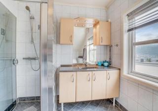 Sentrumsnær enebolig - 4