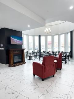 Signature Stay Inn & Suites - Downtown Hamilton - Hamilton - 6