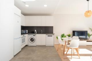 Skyline V Pool & Coworking by ELE Apartments - Málaga - 3